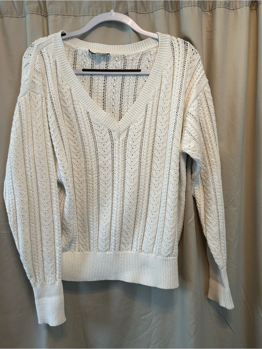 White + Warren Cream Cable Knit V-Neck Sweater